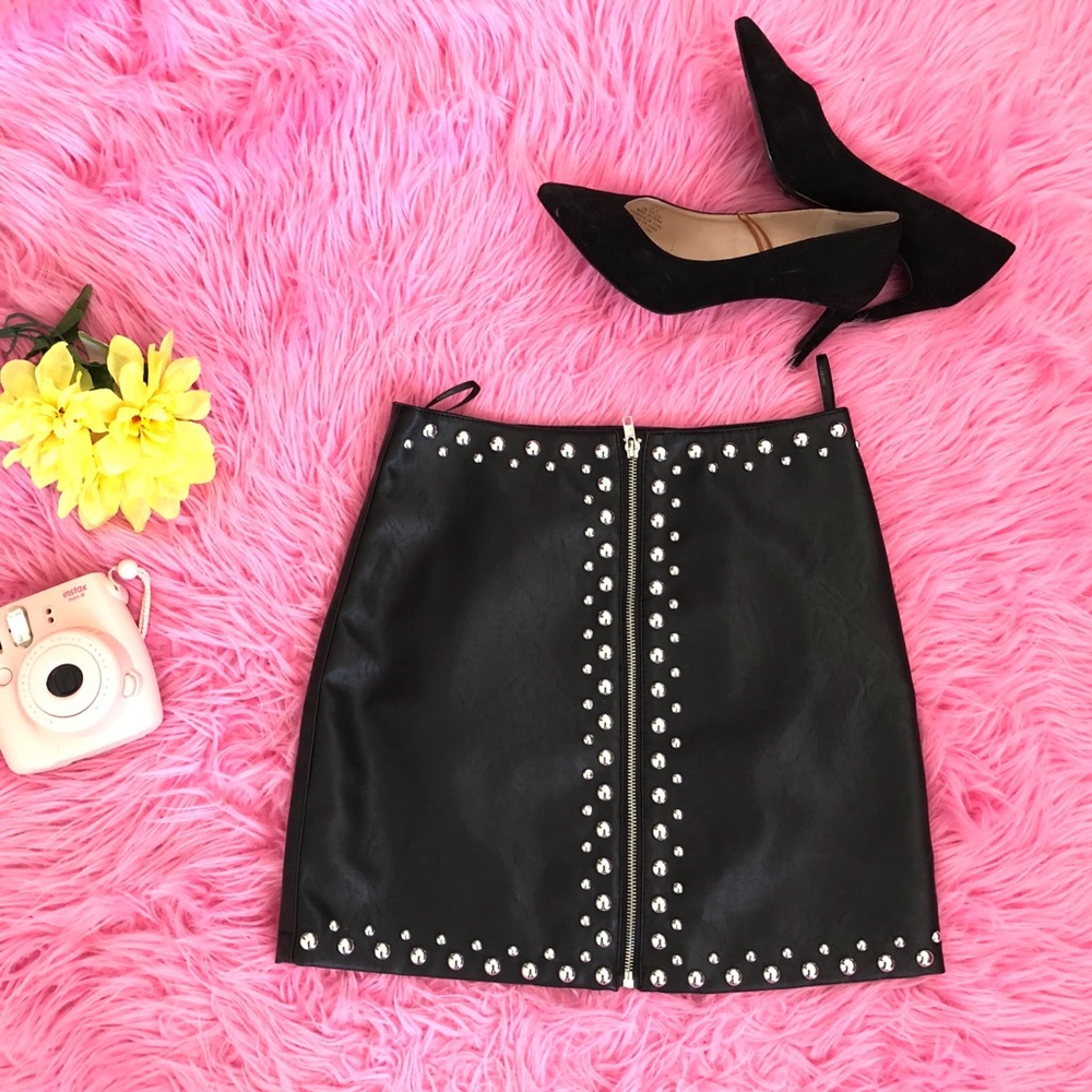 Forever 21 leather skirt